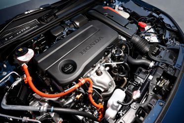 2025 Honda Civic LX e:HEV vs Audi A3 35 TFSI Sportback: Spec battle