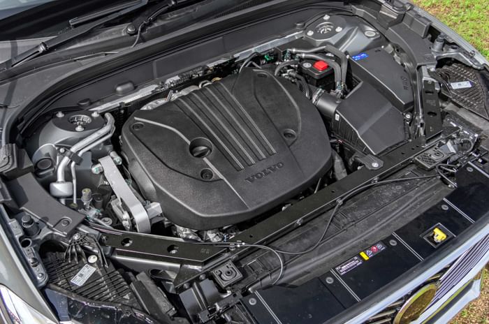 2025 Volvo XC60 facelift engine 2025 Volvo XC60 facelift engine