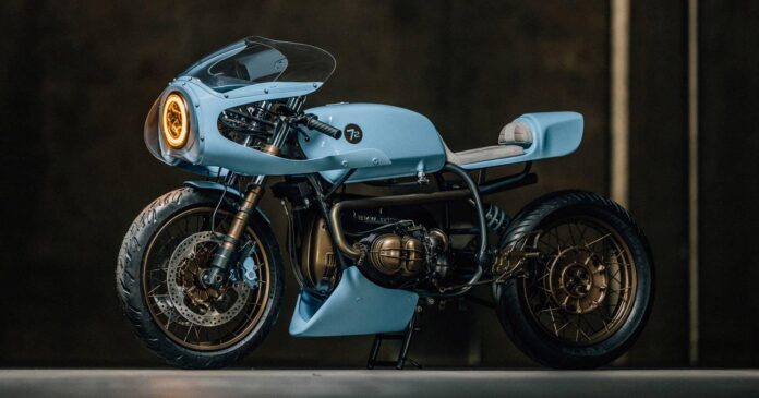 Bolt-of-Brilliance-A-BMW-R100-Cafe-Racer-in-Gulf.jpg