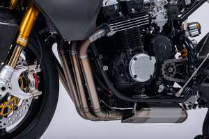 Modern Honda CB750 café racer by Carriero Corse