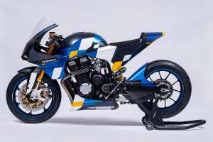 Modern Honda CB750 café racer by Carriero Corse